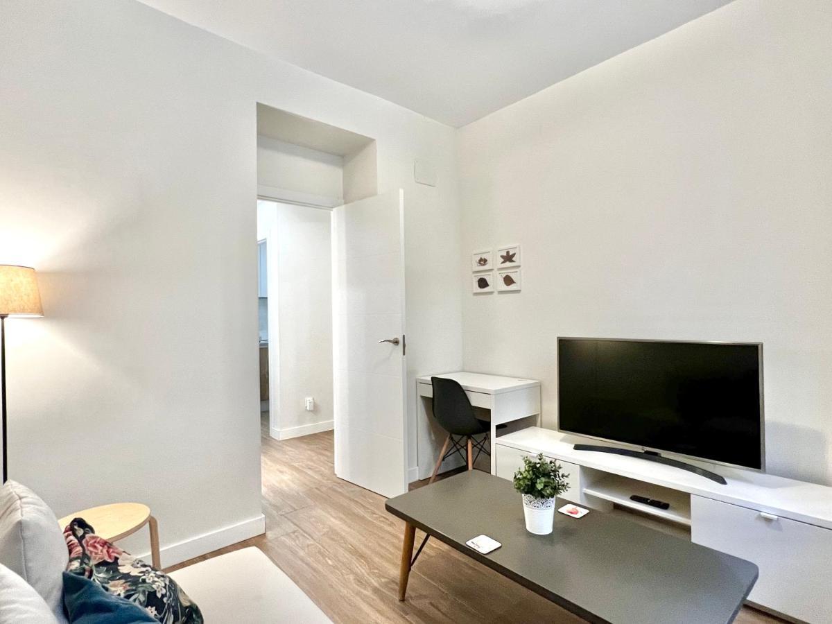 Apartamentos Moncloa Madryt Zewnętrze zdjęcie