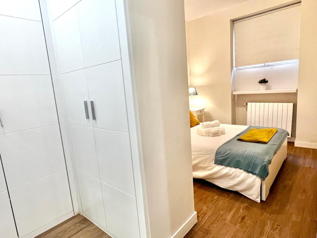 Apartamentos Moncloa Madryt Zewnętrze zdjęcie
